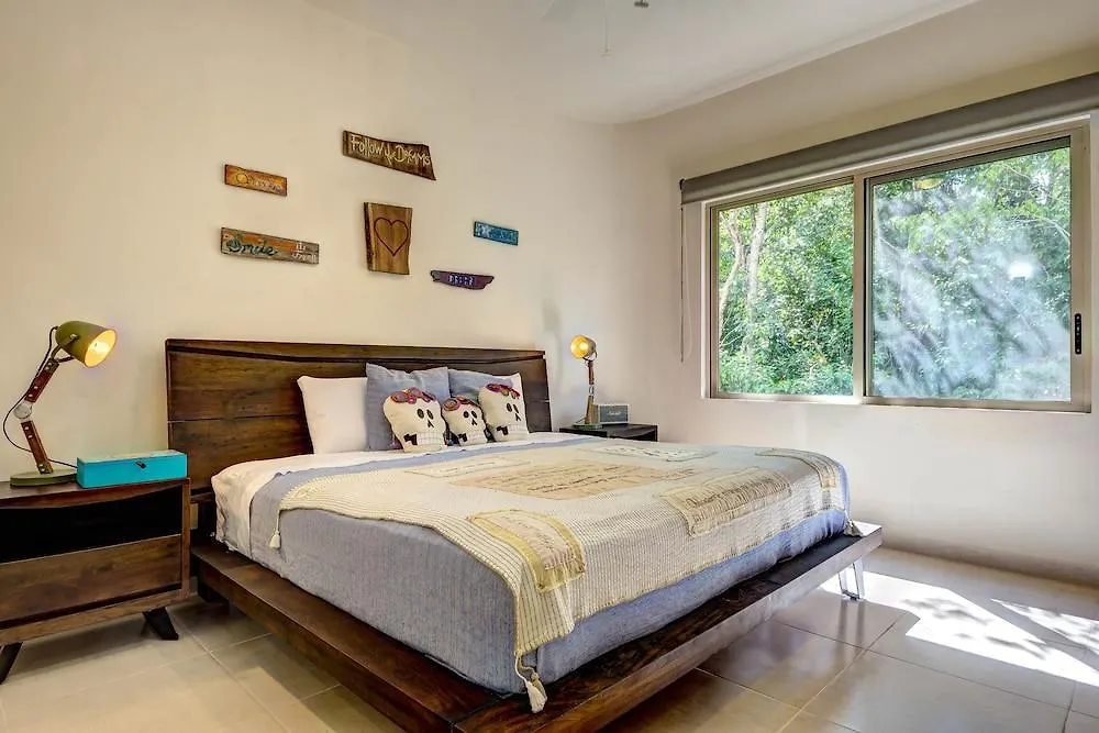 Peggy 2 Bdrm Apt Sleeps 4 Balcony Tulum Meksika